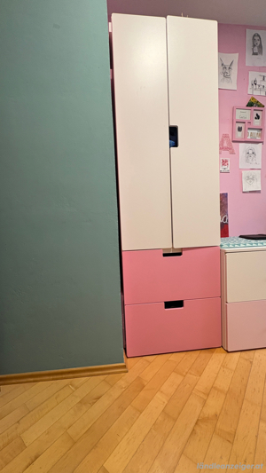 Kleiderschrank mit 3 Kasten Bild 1