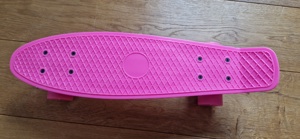 Skateboard rosa neuwertig Bild 1