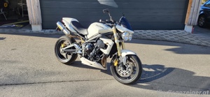 Triumph street triple 675