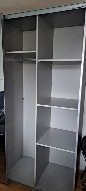 Schlafzimmerschrank Bild 2