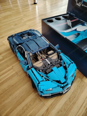 Lego Technik Bugatti Chiron 42083 Bild 2