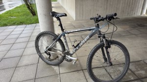 Verkaufe Cube Mountainbike   100  EURO Bild 2