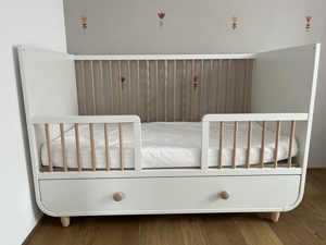 Mitwachsendes Baby- Kinderbett Ikea Bild 1