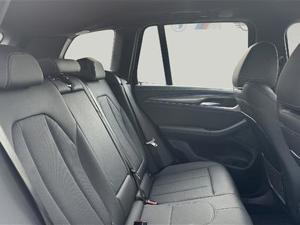 BMW X3 xDrive20d Sportpaket // Anhängerkupplung // DAB Tuner Bild 10