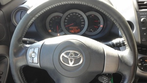 Toyota RAV4  Bild 3