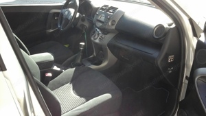 Toyota RAV4  Bild 2