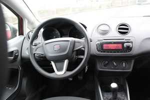 Seat Ibiza Reference 1,2 aus zweiter Hand Vorgeführt  Bild 7