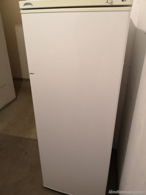 Tiefkühlschrank