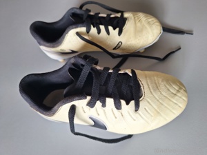 Fussballschuhe Gr 32 Bild 4