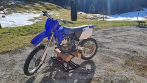 Yamaha YZ450F 2004 Motocross Bild 1