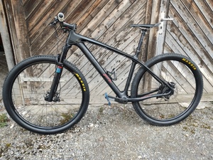 Mountainbike Radin Black Sin Varbon