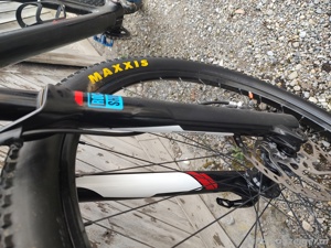 Mountainbike Radin Black Sin Varbon Bild 5
