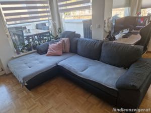 Ecksofa mit Stauraum und Bettfunktion. Bild 1