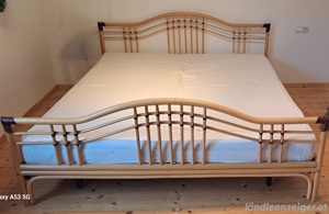 Schlafzimmer-Möbel (Bett, Nachtkästchen, Kommode, Kleiderschrank) auch seperat erwerblich