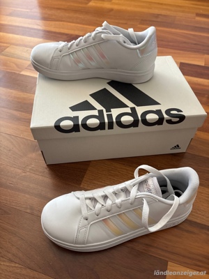 Adidas Sneaker Gr. 34 Bild 2