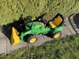 John Deere - Kinder Trettraktor mit luftreifen und Schaufel Bild 3