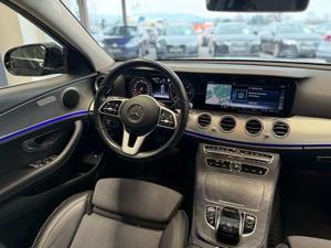 Mercedes-Benz E 300 Bild 11