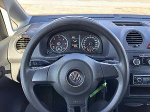 VW Caddy Bild 16