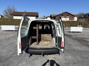 VW Caddy Bild 9