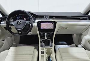 VW Passat Bild 9