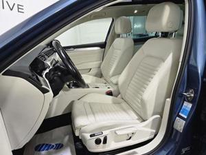 VW Passat Bild 10