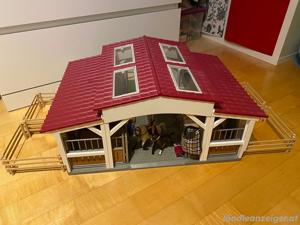 Schleich Pferdestall Bild 5