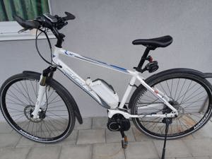 Verkauft wird ein E-Bike Cross Bild 1