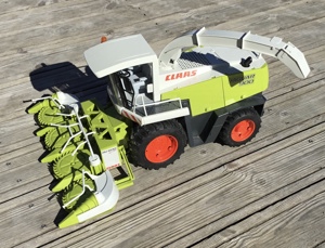 Bruder Claas Jaguar Feldhäcksler Bild 2