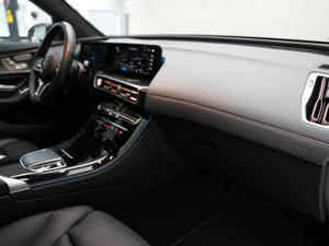 Mercedes-Benz EQC Bild 7