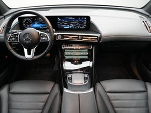 Mercedes-Benz EQC Bild 6