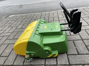 Kehrmaschine John Deere für Trettraktoren Bild 4