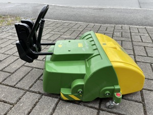 Kehrmaschine John Deere für Trettraktoren Bild 3