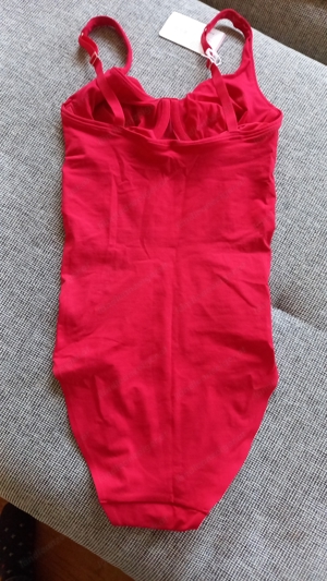 Badeanzug XS rot Wolford