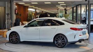 BMW 220 Bild 8