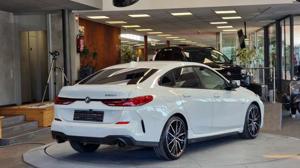 BMW 220 Bild 14