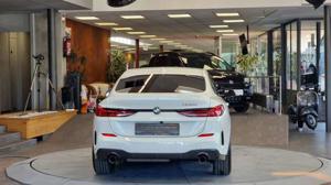BMW 220 Bild 12