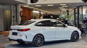 BMW 220 Bild 15