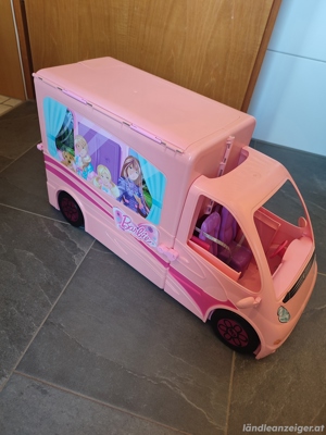 Barbie Camper