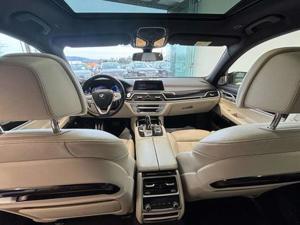 BMW 730 Bild 9