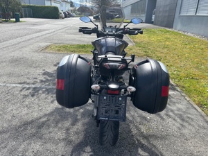 Yamaha Tracer MT 09 blau Bild 5