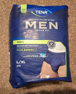 Verkaufe 4 Pack a 10 Stück 40x Tena MEN Pants L  XL