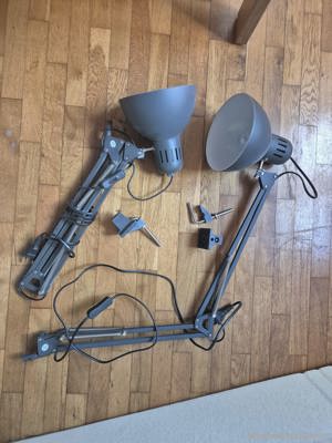 2 Ikea Tertial Schreibtischlampen dunkelgrau mit Birne