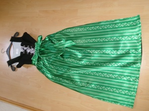 Dirndl - schwarz   Grün  Bild 5