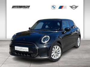 MINI Cooper 5-Türer // LED // Navi // Tempomat // Klimaaut. // Shz // PDC