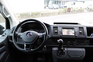 VW Multivan 2015 Bild 13
