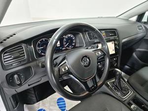 VW Golf Bild 6