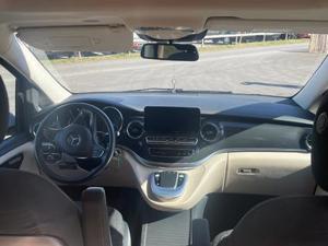 Mercedes-Benz  Bild 9