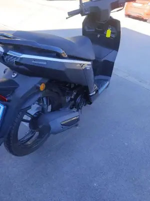Motorroller Puegeot Tweet 50ccm sehr guter Zustand Bild 2