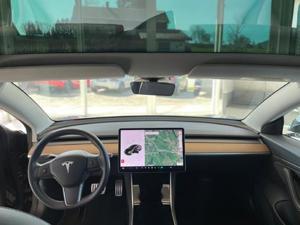 Tesla Model 3 Bild 12