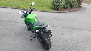 Verkaufe wenig gefahrene Kawasaki Z750 Bild 2
